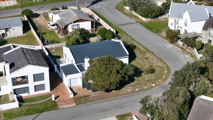 4 Bedroom Property for Sale in Arniston Western Cape